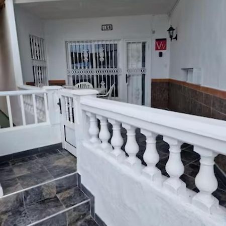 Casa Yei -Apto. A 4 Minutos De La Playa Tias Luaran gambar